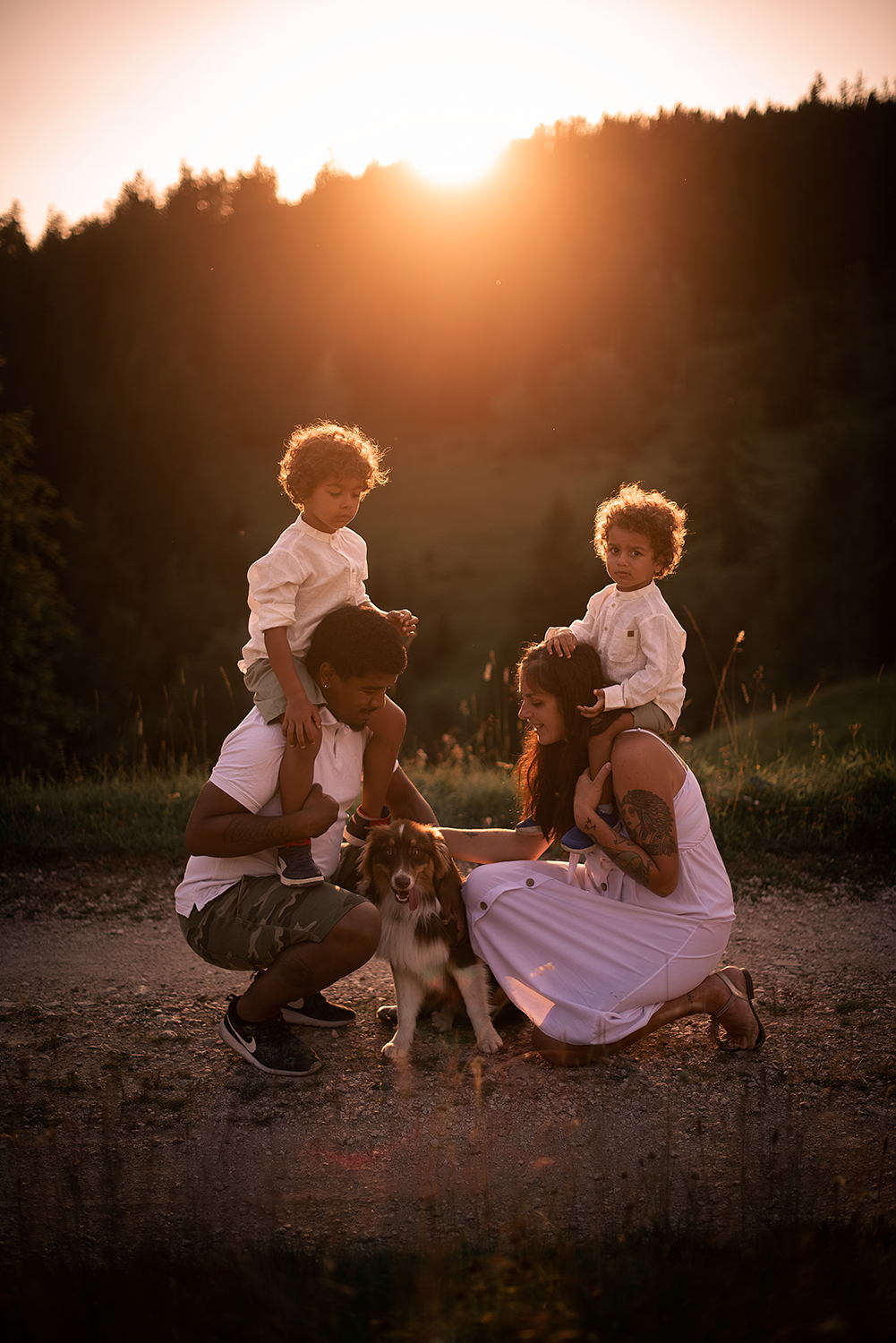 servizio fotografico famiglia al tramonto